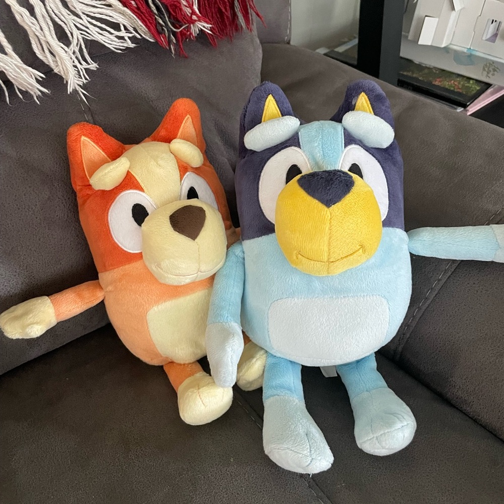 Talking BLUEY and BINGO stuffies